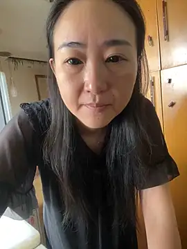 xiuchun100 online show from 09/29/25, 03:00