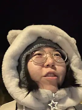 Snapshot of piffydream chatting on 03/21/26, 11:15 piffydream online show from 03/21/26, 11:15