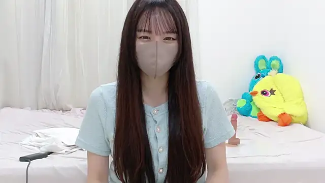  Mia land  online show from 04/10/26, 01:38