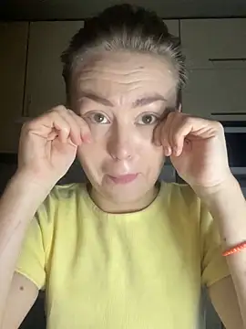 MartaLuna  online show from 11/23/25, 05:24