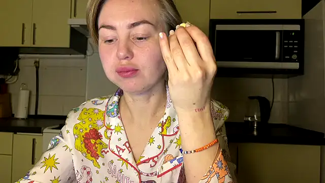 MartaLuna  online show from 03/23/26, 10:25