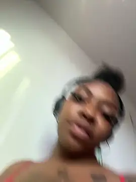Cocochanel4567 online show from 06/27/26, 01:43