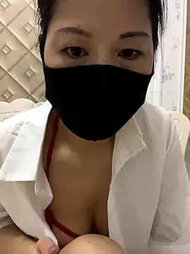 Snapshot of yunmeng000 chatting on 09/13/25, 12:38 yunmeng000 online show from 09/13/25, 12:38