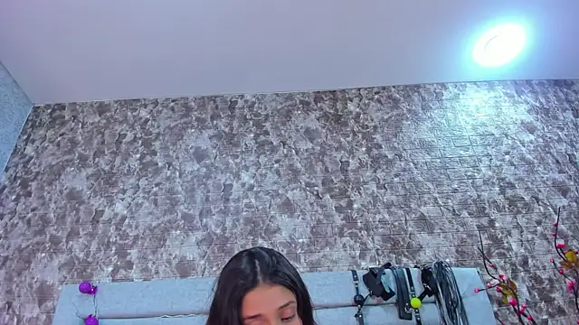 Snapshot of KatyVelvet chatting on 10/11/25, 03:39 KatyVelvet online show from 10/11/25, 03:39