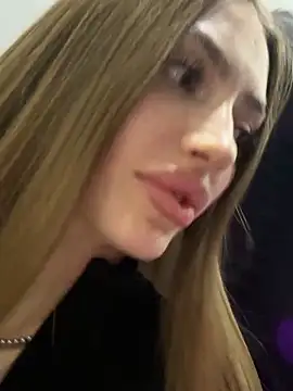 Elizabeth Tay online show from 03/13/26, 06:36