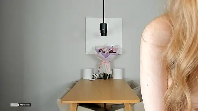 Snapshot of soft_katy chatting on 12/16/25, 08:58 soft katy online show from 12/16/25, 08:58