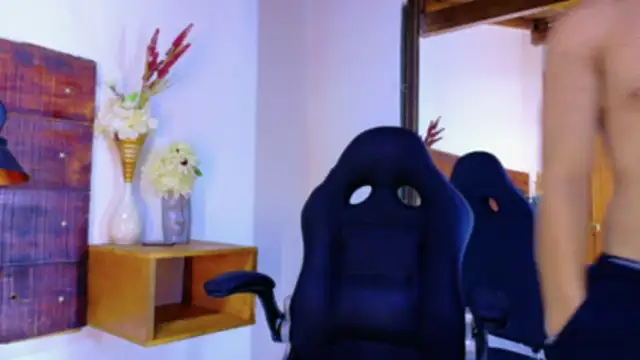 JhosuaVega online show from 04/03/26, 02:09