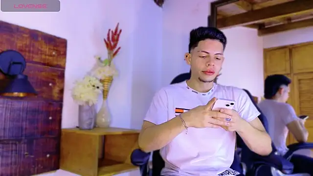 JhosuaVega online show from 04/08/26, 02:11