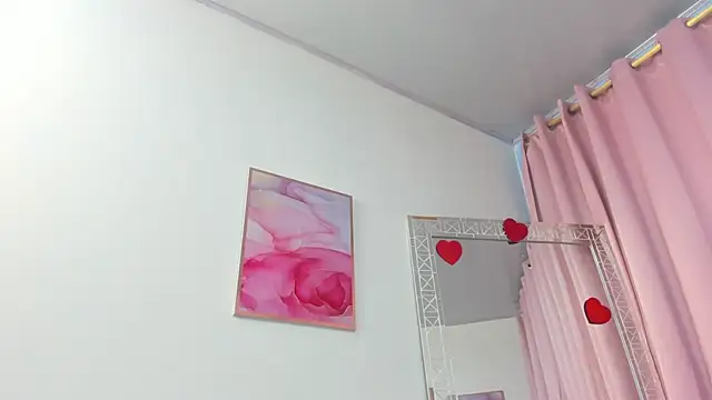 Snapshot of miajhonsonx chatting on 06/03/26, 02:19 miajhonsonx online show from 06/03/26, 02:19