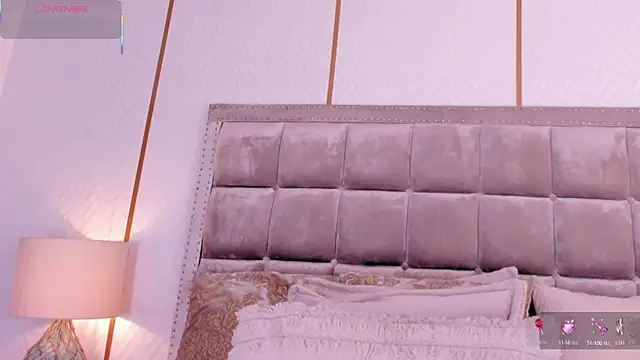 DakotaWangi online show from 02/15/26, 05:37