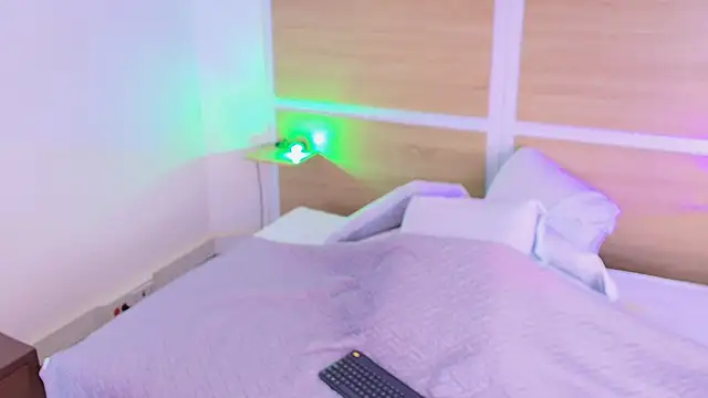 ValeryCortezm online show from 02/09/26, 12:42