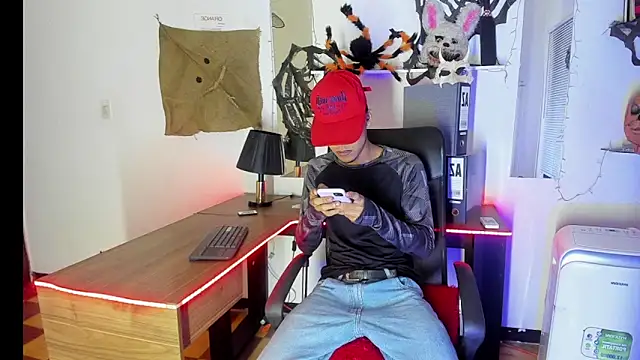 xxKamadevaxx online show from 10/31/25, 12:39