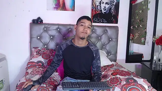 xxKamadevaxx online show from 11/26/25, 12:39