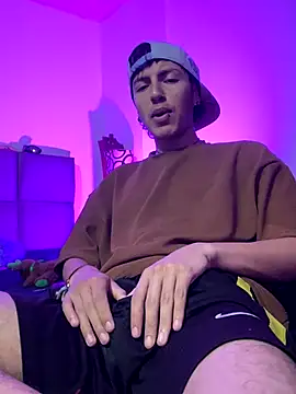 NaytonFreeman online show from 11/14/25, 11:20