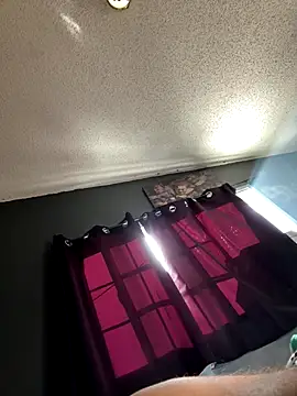 busnfatnutsLildee online show from 11/10/25, 05:23