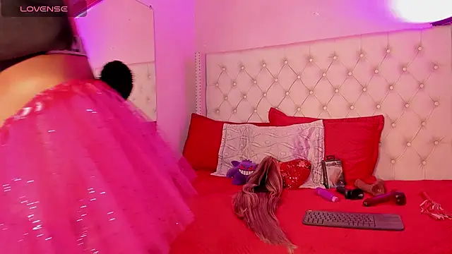 Maddy BigCock online show from 10/11/25, 11:47