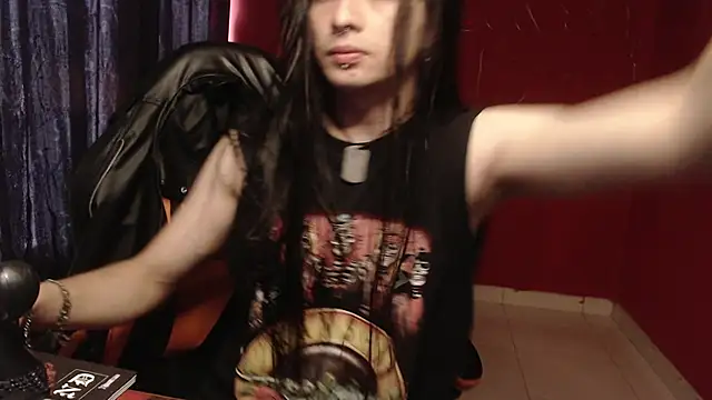 stvn hot online show from 12/16/25, 09:42