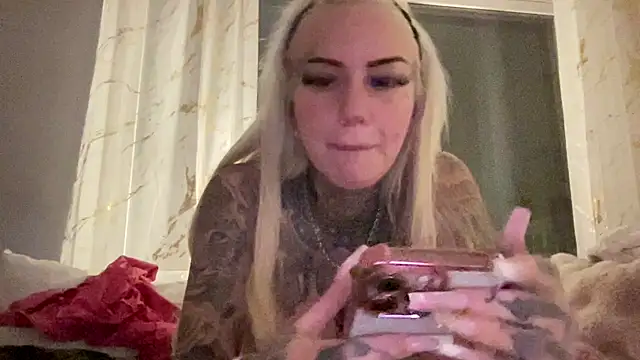 paulinaalatalo online show from 03/11/26, 06:47