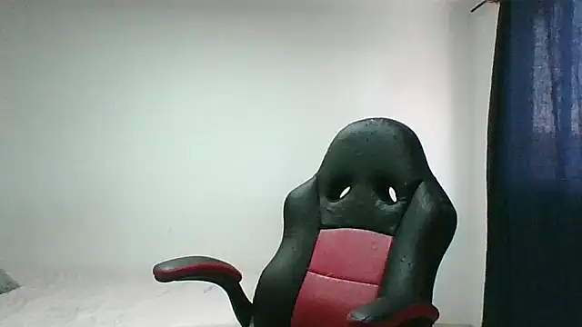 adri89-g online show from 02/08/26, 09:18