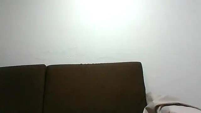 adri89-g online show from 02/18/26, 12:28