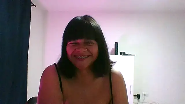 adri89-g online show from 04/02/26, 11:35