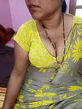 KannadaTamilTeluguBeauty online show from 05/25/26, 09:04