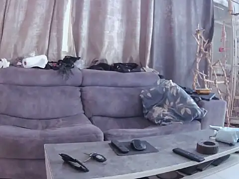 Alexis21821 online show from 11/05/25, 06:35