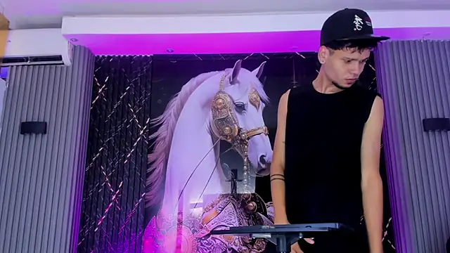 Iam Steven online show from 12/15/25, 05:17