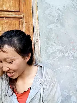 bonnie-00 online show from 09/19/25, 01:51