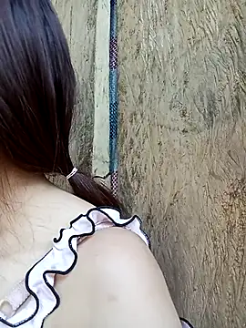 bonnie-00 online show from 04/12/26, 01:54