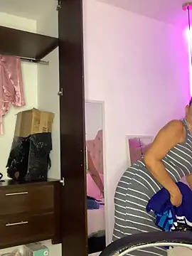 BunnyGlow50 online show from 04/11/26, 07:40