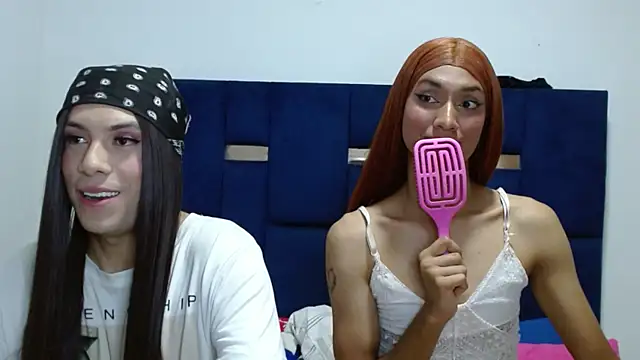 PinkLuna LolaBloom online show from 05/15/26, 11:12