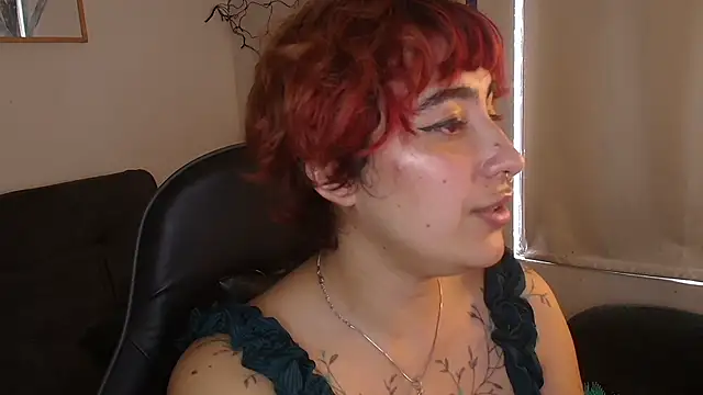 Snapshot of Miacatsito3 chatting on 02/10/26, 09:08 Miacatsito3 online show from 02/10/26, 09:08