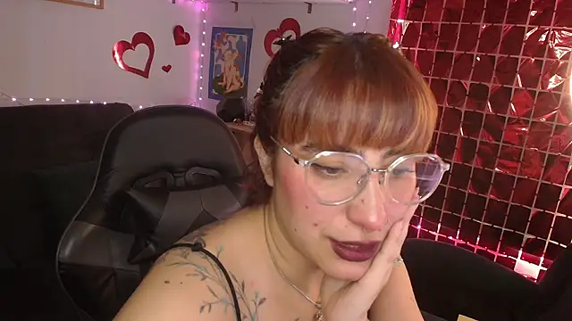 Miacatsito3 online show from 05/24/26, 09:53