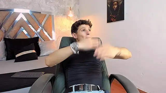 Snapshot of kraven_lust chatting on 11/12/25, 03:07 kraven lust online show from 11/12/25, 03:07