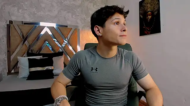 Snapshot of kraven_lust chatting on 11/22/25, 03:05 kraven lust online show from 11/22/25, 03:05