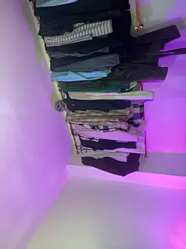 Snapshot of Billie_Turner_ chatting on 12/18/25, 04:18 Billie Turner online show from 12/18/25, 04:18