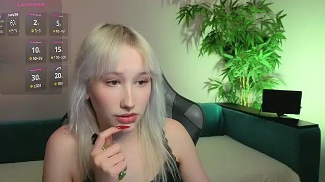 evlica online show from 02/22/26, 02:15