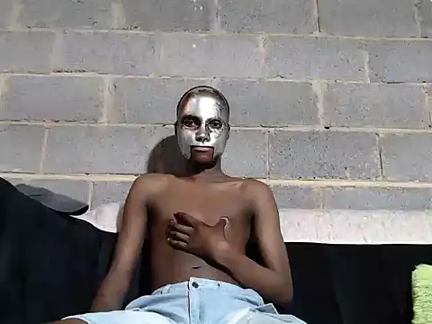 Romeo Favent online show from 09/18/25, 04:31