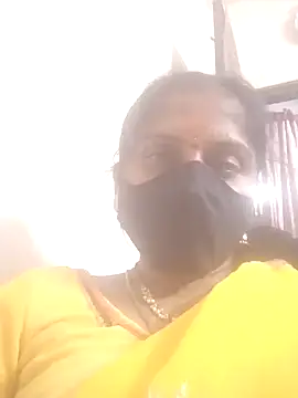 Snapshot of Sowjanya-telugu chatting on 09/25/25, 04:43 Sowjanya-telugu online show from 09/25/25, 04:43