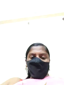 Snapshot of Sowjanya-telugu chatting on 11/08/25, 01:11 Sowjanya-telugu online show from 11/08/25, 01:11