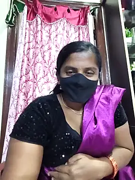 Snapshot of Sowjanya-telugu chatting on 11/26/25, 07:42 Sowjanya-telugu online show from 11/26/25, 07:42