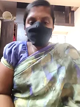 Snapshot of Sowjanya-telugu chatting on 11/28/25, 04:26 Sowjanya-telugu online show from 11/28/25, 04:26