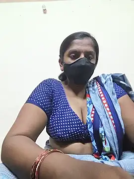 Snapshot of Sowjanya-telugu chatting on 06/15/26, 05:37 Sowjanya-telugu online show from 06/15/26, 05:37