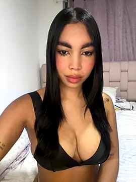 karolaalcendra online show from 10/16/25, 04:13