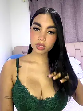 karolaalcendra online show from 11/13/25, 03:05