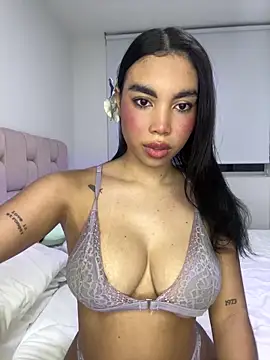 karolaalcendra online show from 03/07/26, 03:14