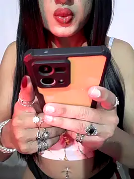 Cutie-Whiskey1 online show from 11/13/25, 06:18