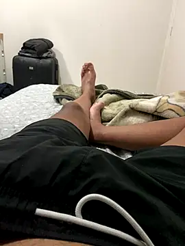 Snapshot of Morenolatino881 chatting on 10/09/25, 12:08 Morenolatino881 online show from 10/09/25, 12:08