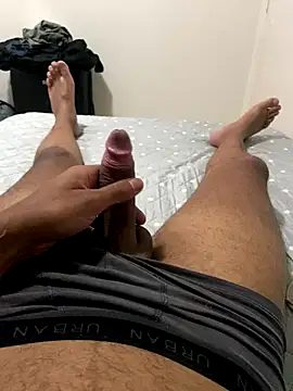 Snapshot of Morenolatino881 chatting on 10/22/25, 01:28 Morenolatino881 online show from 10/22/25, 01:28